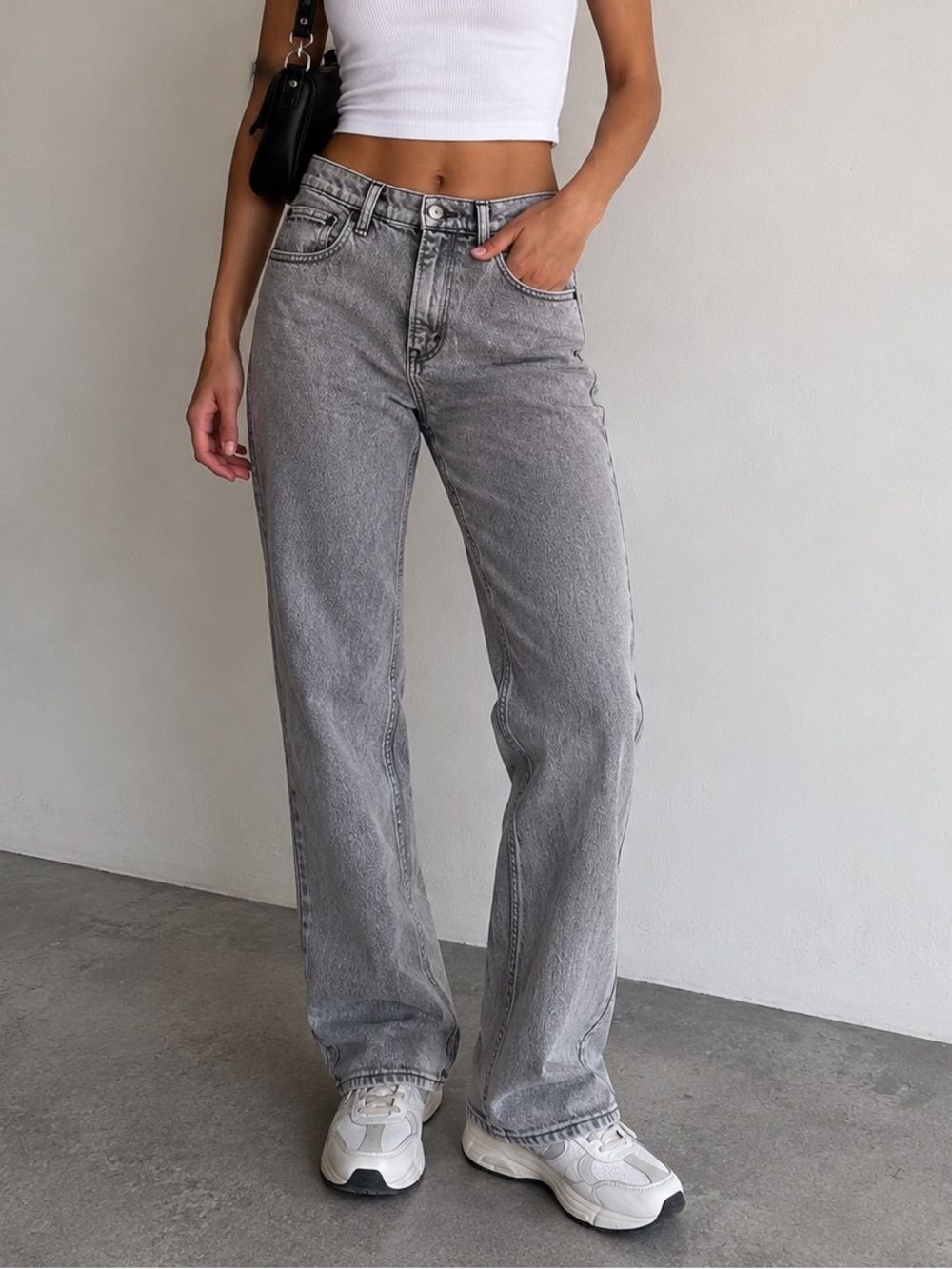 Abercrombie & Fitch 90s Straight Ultra High Rise Gray Acid Wash Jeans 27